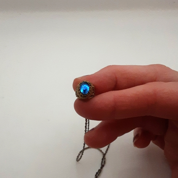 Vintage 1984 Miniature Cjass Ring Pendant/Charm Goldtone Blue Stone - Picture 3 of 6